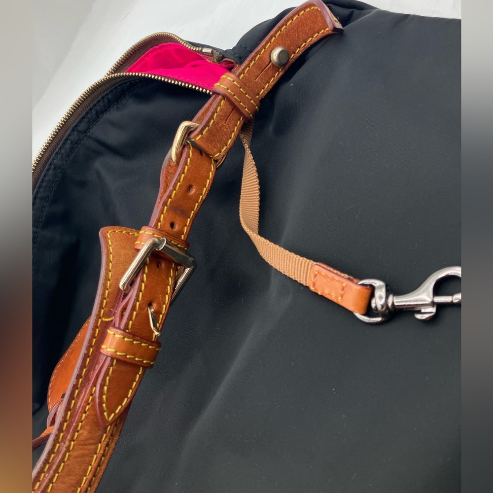 Dooney & Bourke Black and Tan Shoulder Bag nylon leather - Picture 8 of 11
